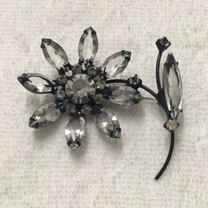 Vintage Rhinestone Flower Brooch